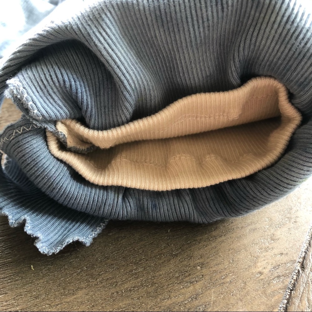 Handmade glovelets arm warmers with ruffles - Picture 5 of 16